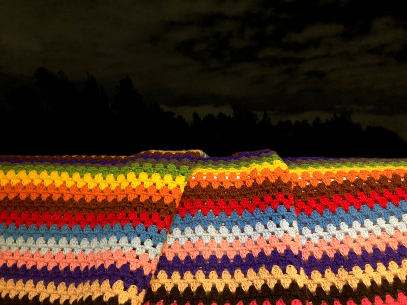 Emilia model crochet blanket